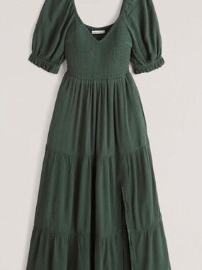 Abercrombie and fitch green smocked midi dress